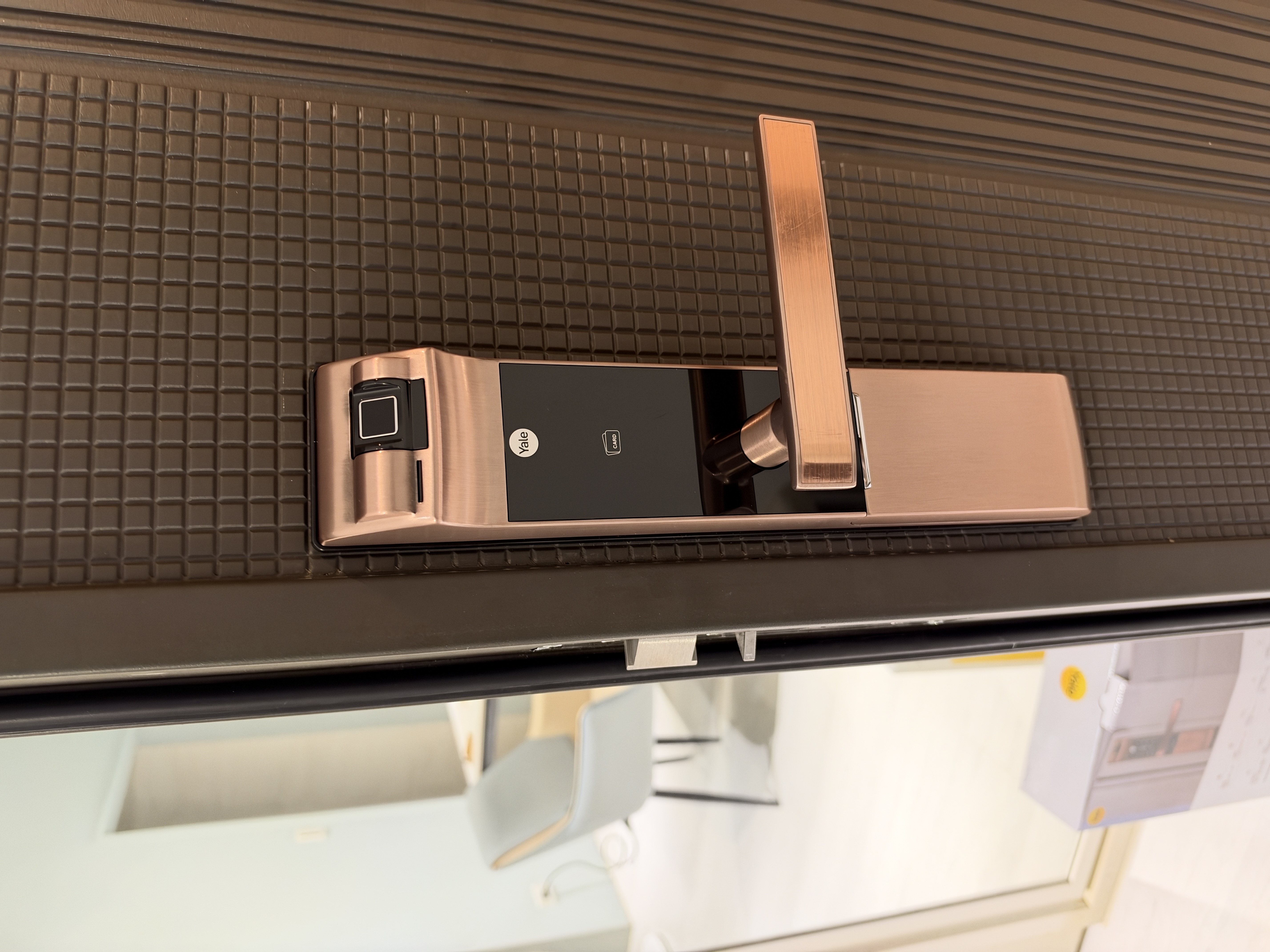 Yale YDM7116A 把手式